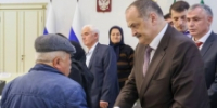 Сергей Меликов встретился с cемьями военнослужащих - Гумбетовский район